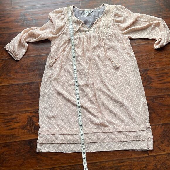 Anthropologie Lace Mini Dress Dusty pink Sequins - Picture 11 of 12